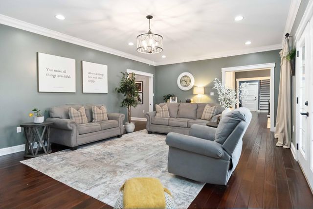 299 Park Estates Lane, London, KY 40744