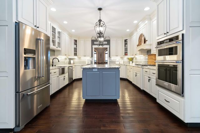 299 Park Estates Lane, London, KY 40744