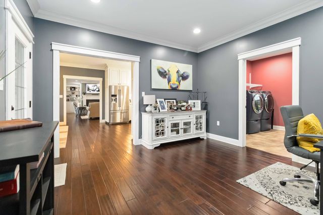 299 Park Estates Lane, London, KY 40744