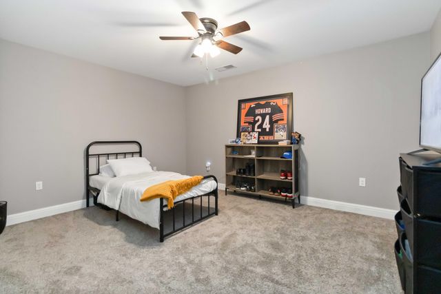 299 Park Estates Lane, London, KY 40744