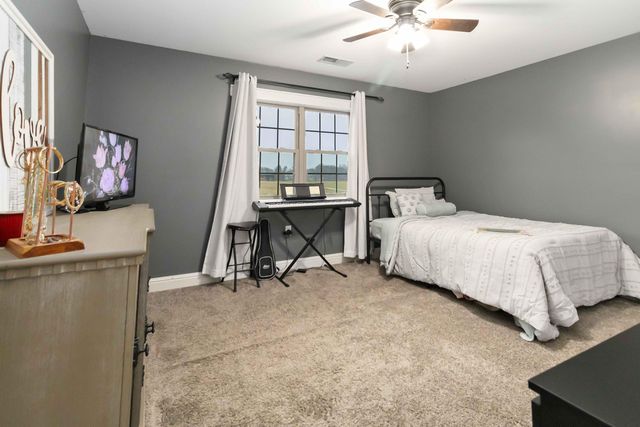 299 Park Estates Lane, London, KY 40744