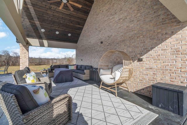 299 Park Estates Lane, London, KY 40744