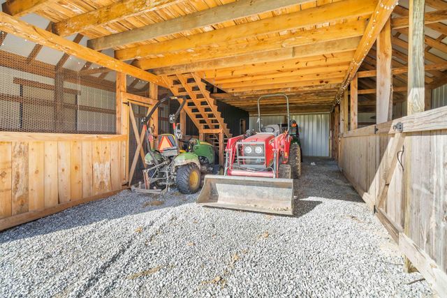 299 Park Estates Lane, London, KY 40744