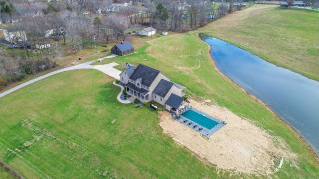 299 Park Estates Lane, London, KY 40744