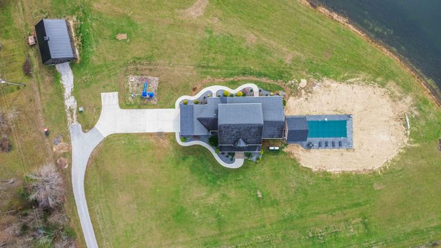 299 Park Estates Lane, London, KY 40744