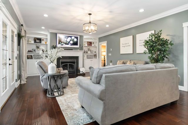 299 Park Estates Lane, London, KY 40744