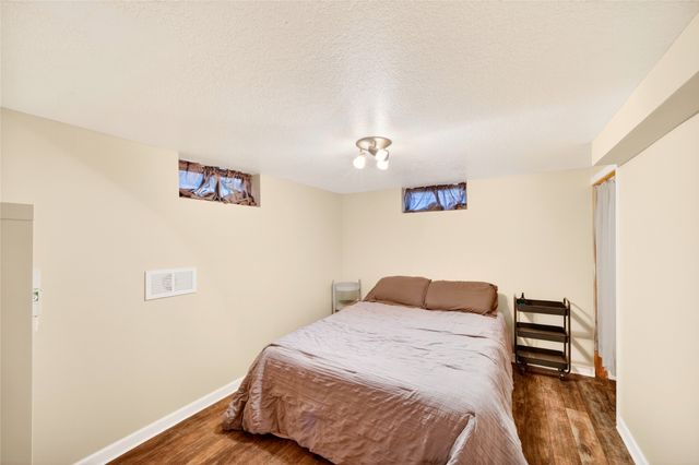 2818 48th Place, Des Moines, IA 50310