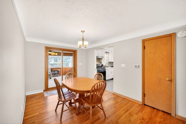 2818 48th Place, Des Moines, IA 50310