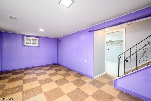 883 Stacy Pl, Rahway City, NJ 07065