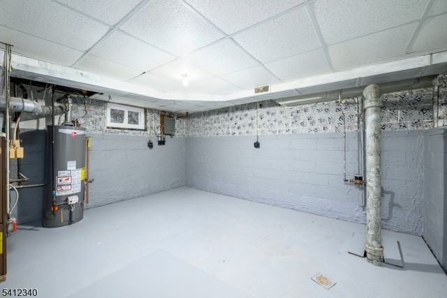 883 Stacy Pl, Rahway City, NJ 07065