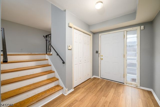 883 Stacy Pl, Rahway City, NJ 07065