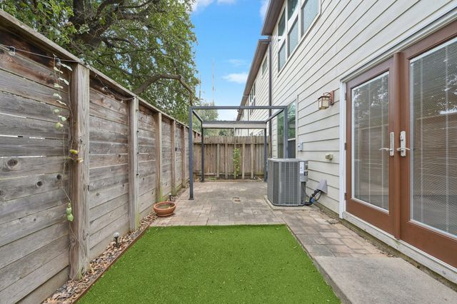 1214 Sampson Street, Houston, TX 77003