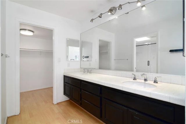 18739 Hatteras Street 55, Tarzana, CA 91356