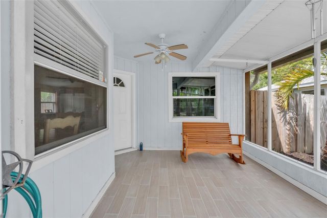 2218 WOODMERE RD, Venice, FL 34293