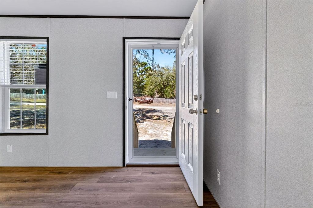 Image 7 of property listing at 11116 NE 64TH STREET, Williston, FL 32696