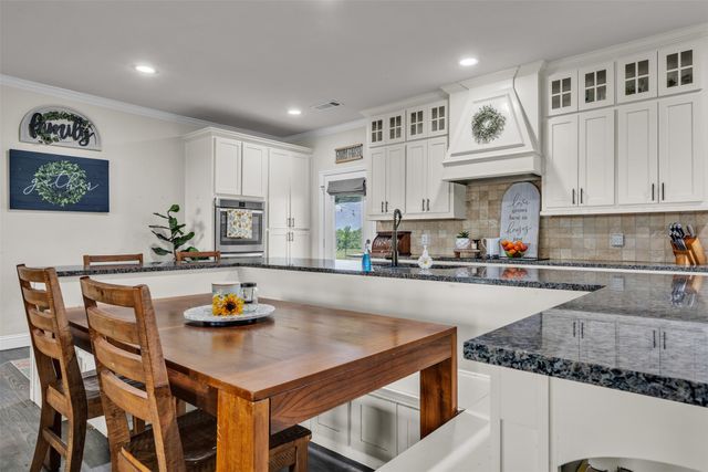 15077 Saddle Ridge Circle, Terrell, TX 75160