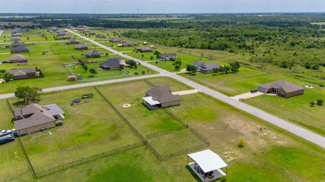 15077 Saddle Ridge Circle, Terrell, TX 75160