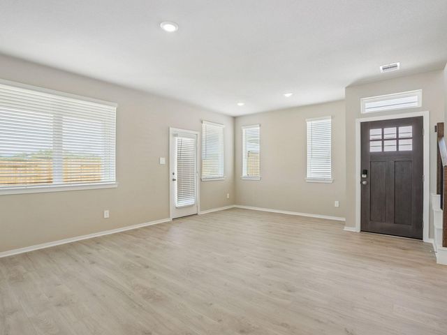 2172 Blue Heron Drive, Kemah, TX 77565