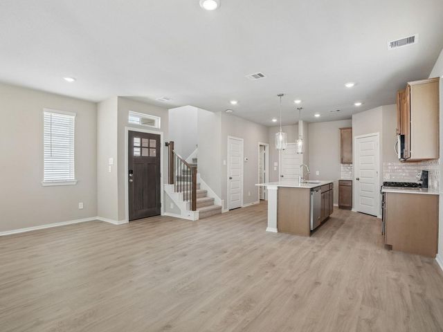 2172 Blue Heron Drive, Kemah, TX 77565