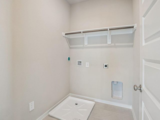 2172 Blue Heron Drive, Kemah, TX 77565
