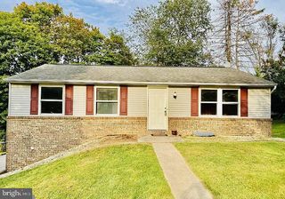 1 VALLEY VIEW RD, York, PA 17403