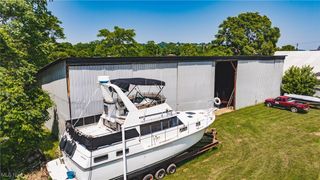 200 Dodge Avenue, Williamstown, WV 26187