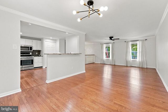 2189 JENNINGS ST, Woodbridge, VA 22191