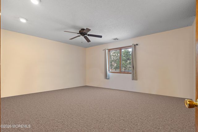 274 Aldrich Road, Howell, NJ 07731