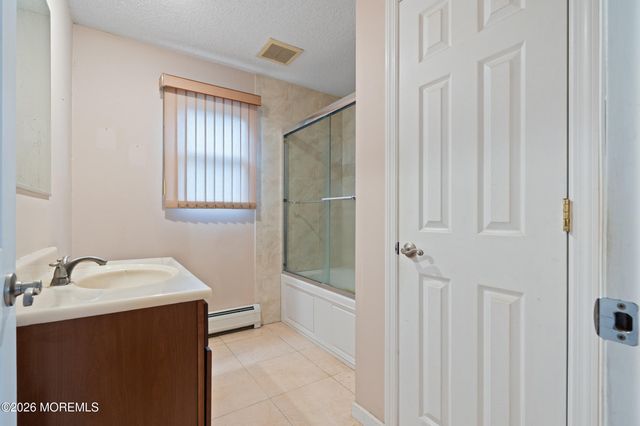 274 Aldrich Road, Howell, NJ 07731
