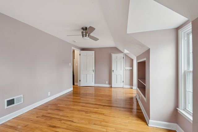 1324 Caroline Avenue, Clinton, IA 52732