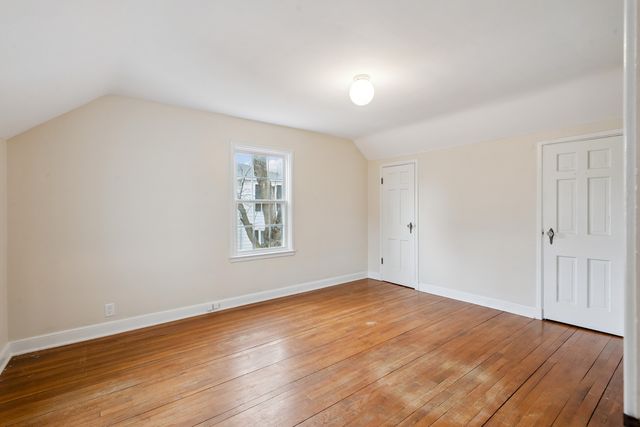 1324 Caroline Avenue, Clinton, IA 52732