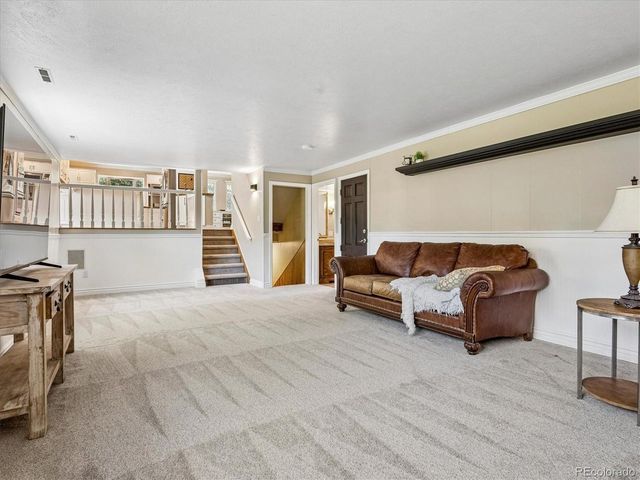 7666 S Cedar Cir, Littleton, CO 80120