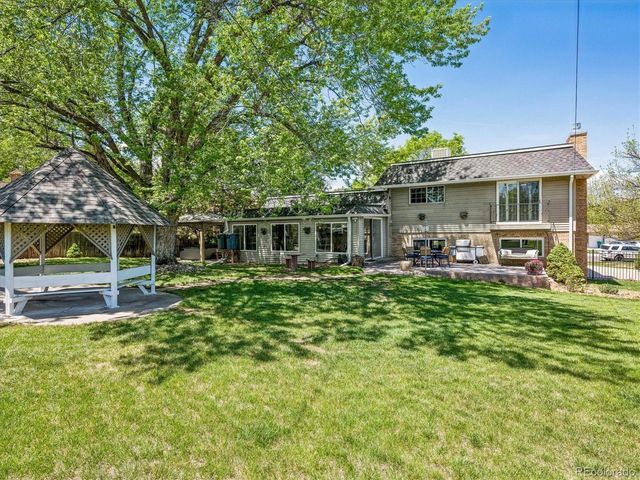 7666 S Cedar Cir, Littleton, CO 80120