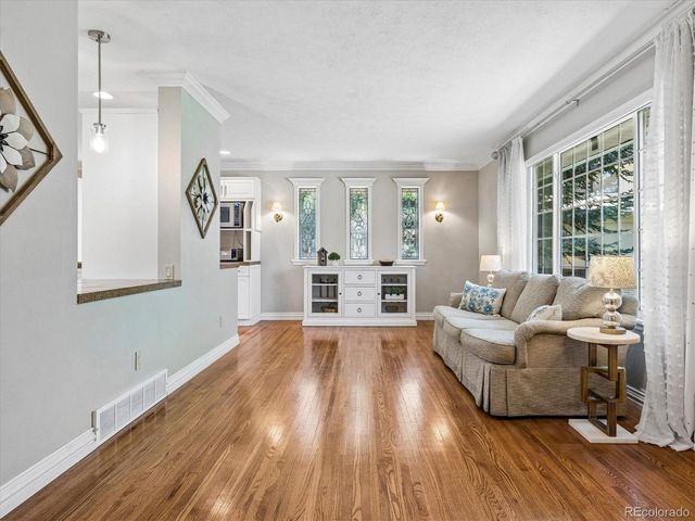 7666 S Cedar Cir, Littleton, CO 80120