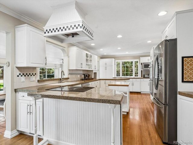 7666 S Cedar Cir, Littleton, CO 80120