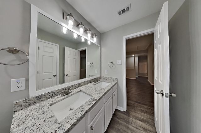 14602 Harcourt Bridge Court, Houston, TX 77084