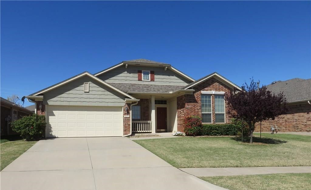 320 White Oaks Drive, Norman, OK 73071