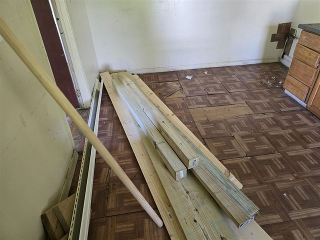 323 Ferry Avenue, Pontiac, MI 48341