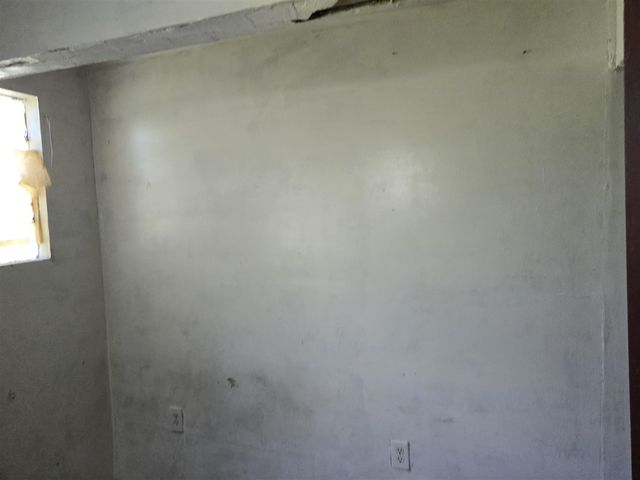 323 Ferry Avenue, Pontiac, MI 48341