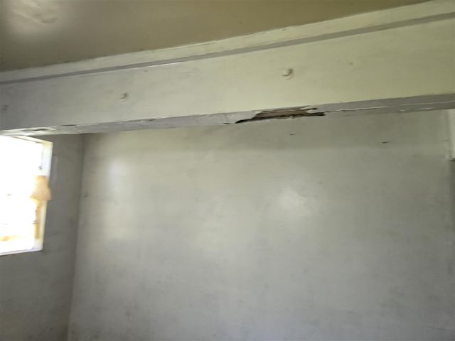 323 Ferry Avenue, Pontiac, MI 48341