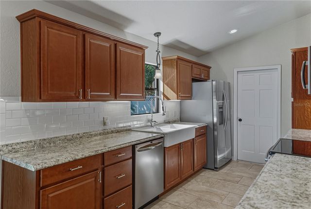 1418 WALDEN OAKS PLACE, Plant City, FL 33563