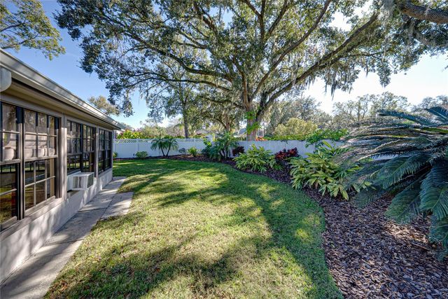 1418 WALDEN OAKS PLACE, Plant City, FL 33563