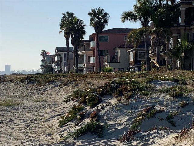 6810 E Ocean Boulevard, Long Beach, CA 90803