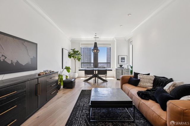 690 Market Street 1703, San Francisco, CA 94104