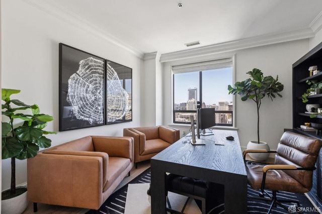 690 Market Street 1703, San Francisco, CA 94104