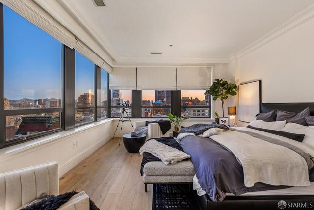 690 Market Street 1703, San Francisco, CA 94104