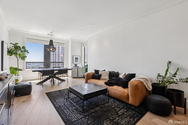 690 Market Street 1703, San Francisco, CA 94104
