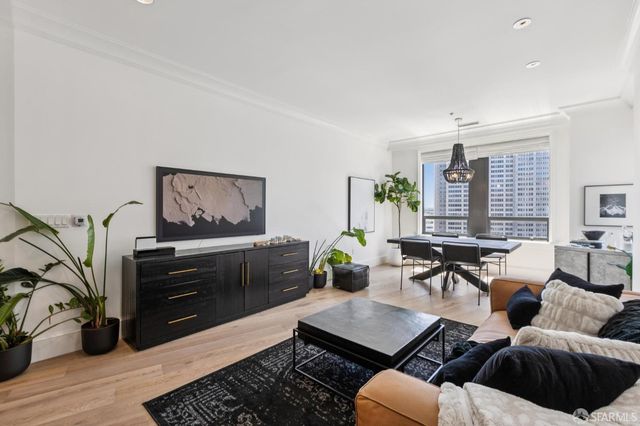 690 Market Street 1703, San Francisco, CA 94104