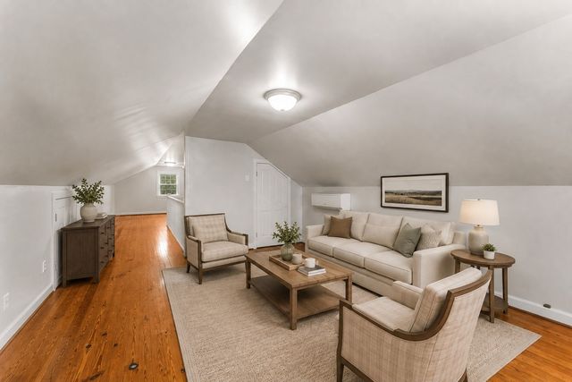 8475 McCrory Ln, Nashville, TN 37221