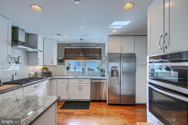 7420 CHESAPEAKE RD, Middle River, MD 21220